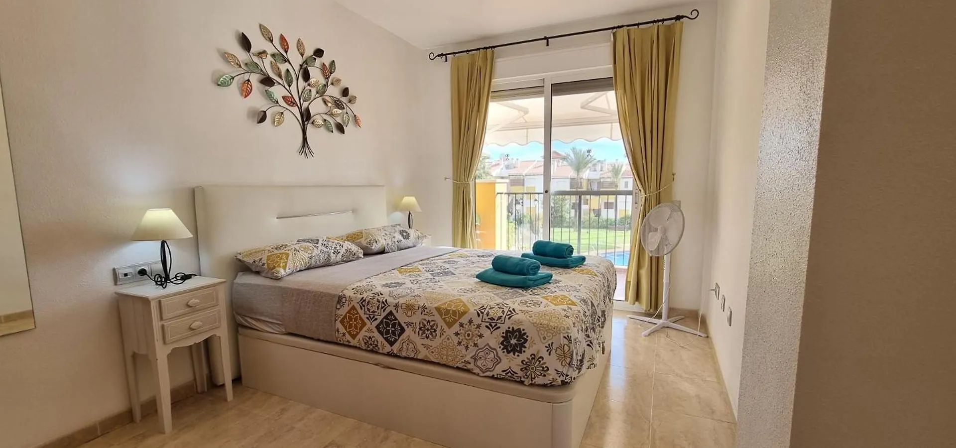 Homes Of Spain, Salinas De Vera, Apartmento 2 Dormitorios, 2 Banos, Vistas Piscina, Wifi Playas de Vera Spain